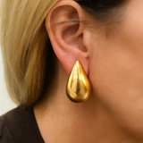 Orecchini a goccia grandi in argento dorato